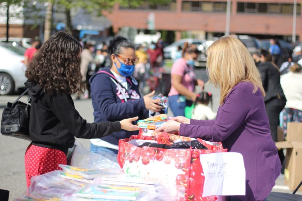EL CENTRO HISPANO: MÁS DE MEDIO SIGLO EL PILAR DE WHITE PLAINS 🏠❤️ 471388974 8279834872116070 8255644408591451439 n