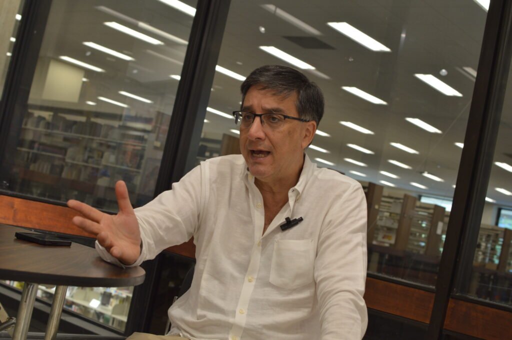 🇵🇪 "LINEA 24/7 PARA PERUANOS DETENIDOS EN NUEVA YORK" HABLA EL CONSUL GENERAL OSWALDO DEL AGUILA 🇵🇪 dsc 0038